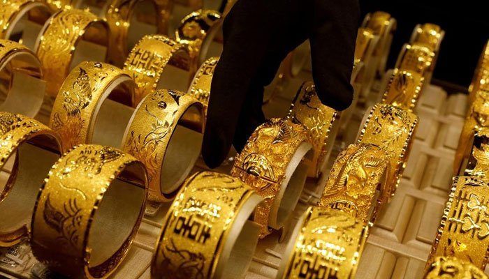 gold-is-sold-at-rs114600-in-pakistan-on-jan-9