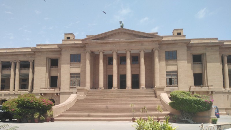 karachi-orphan-files-contempt-case-against-nadra-for-denying-b-form